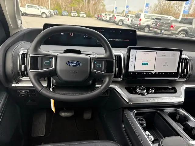 2026 Ford Expedition Max Platinum MAX
