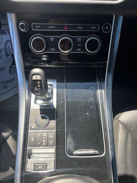 2017 Land Rover Range Rover Sport 3.0L V6 Supercharged HSE