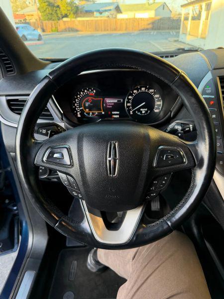 2015 Lincoln MKC Base