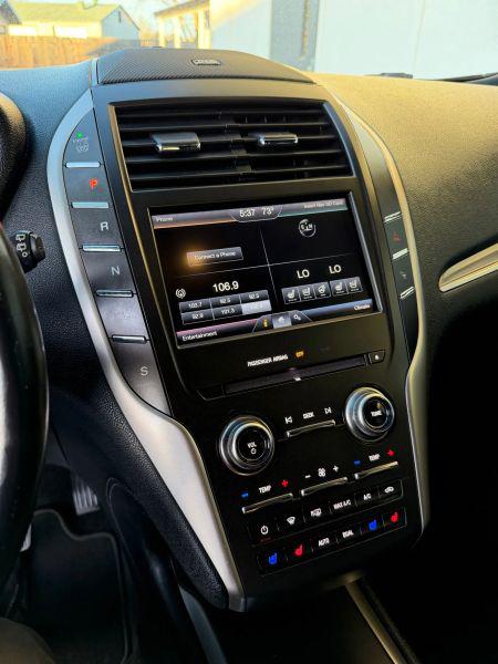 2015 Lincoln MKC Base