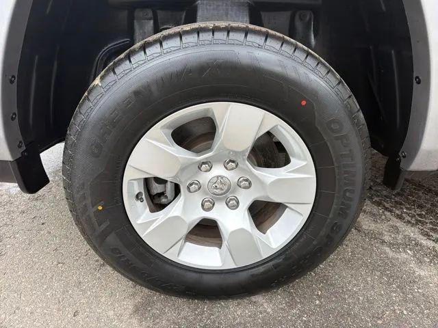 2025 Ram 1500 Big Horn Crew Cab 4x4 5'7" Box