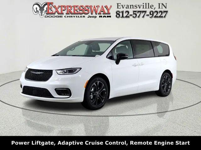 2026 Chrysler Pacifica Select for sale in Evansville, IN