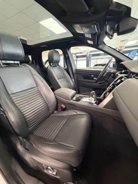 2022 Land Rover Discovery Sport SE