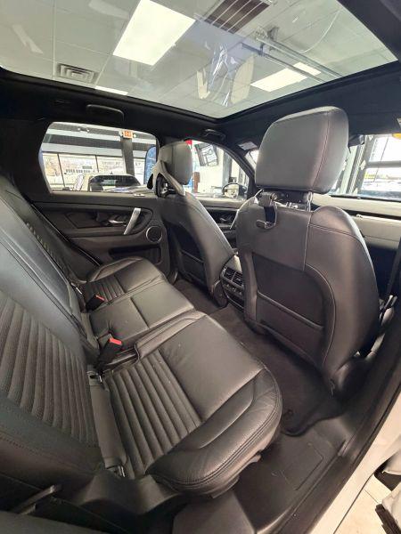 2022 Land Rover Discovery Sport SE