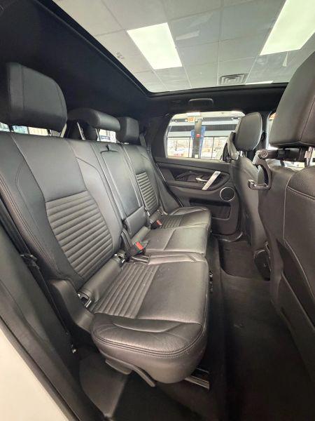 2022 Land Rover Discovery Sport SE