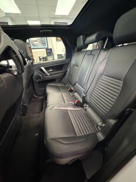2022 Land Rover Discovery Sport SE