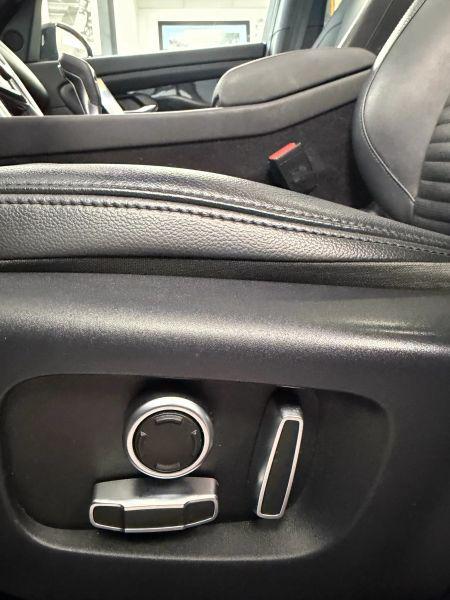 2022 Land Rover Discovery Sport SE