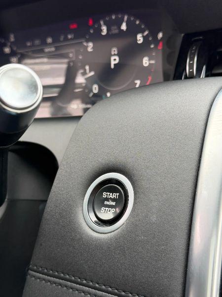 2022 Land Rover Discovery Sport SE