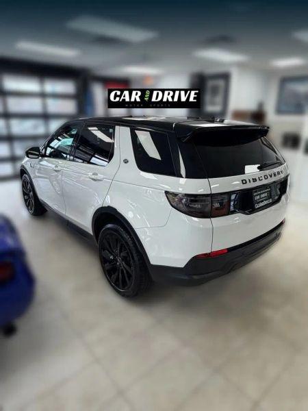 2022 Land Rover Discovery Sport SE