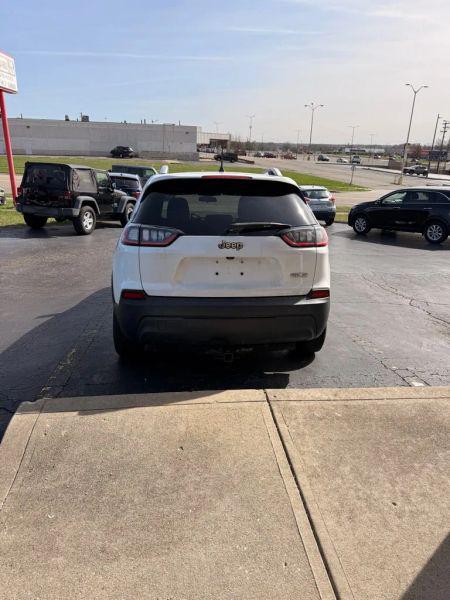 2019 Jeep Cherokee Latitude FWD
