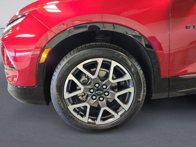 2025 Chevrolet Blazer AWD RS