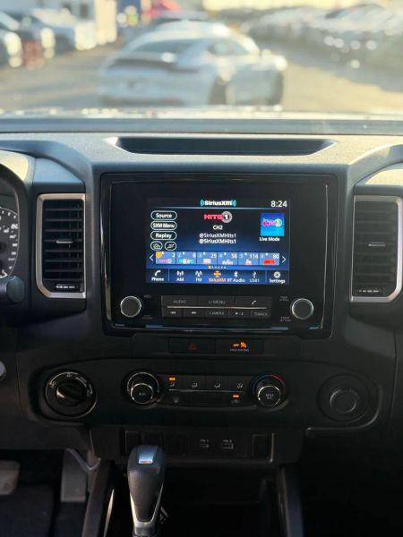 2022 Nissan Frontier Crew Cab SV 4x4