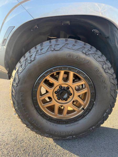 2022 Nissan Frontier Crew Cab SV 4x4