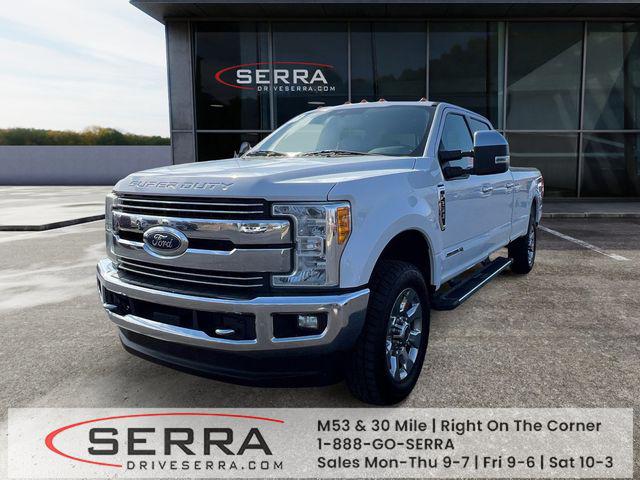 2017 Ford F-250 Super Duty Lariat Crew Cab 4WD