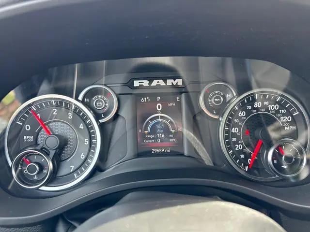 2023 Ram 1500 Big Horn Crew Cab 4x4 5'7" Box