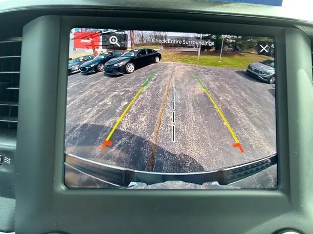 2023 Ram 1500 Big Horn Crew Cab 4x4 5'7" Box