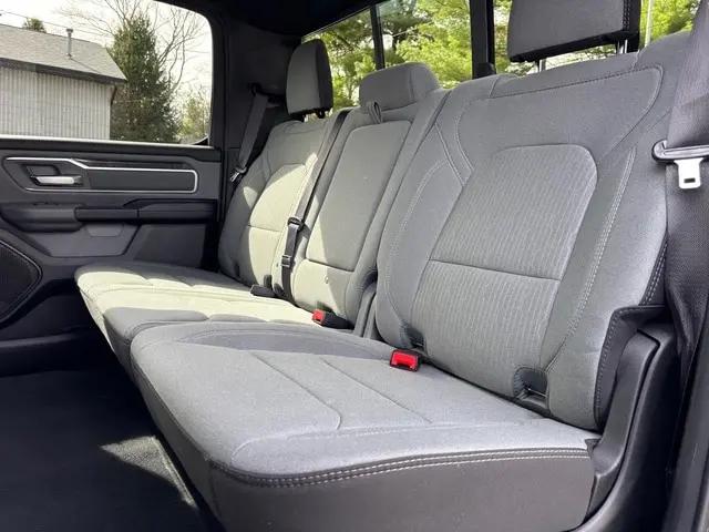 2023 Ram 1500 Big Horn Crew Cab 4x4 5'7" Box