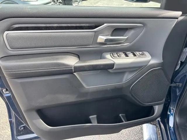 2023 Ram 1500 Big Horn Crew Cab 4x4 5'7" Box