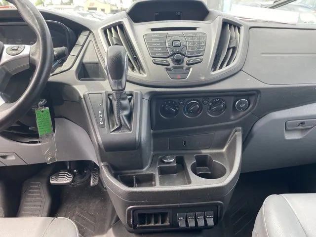 2018 Ford Transit w/Sliding Side Door w/RWB