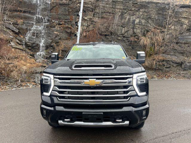2024 Chevrolet Silverado 2500HD 4WD Crew Cab Standard Bed High Country