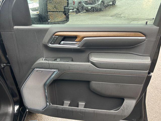 2024 Chevrolet Silverado 2500HD 4WD Crew Cab Standard Bed High Country