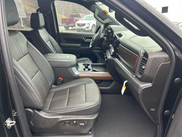 2024 Chevrolet Silverado 2500HD 4WD Crew Cab Standard Bed High Country