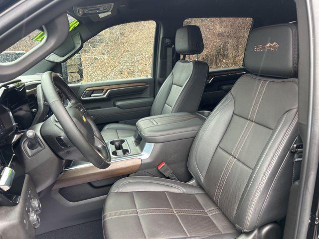 2024 Chevrolet Silverado 2500HD 4WD Crew Cab Standard Bed High Country