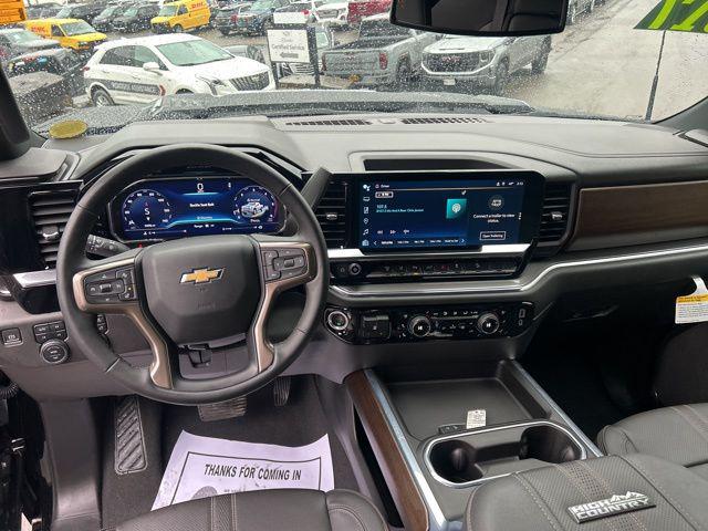 2024 Chevrolet Silverado 2500HD 4WD Crew Cab Standard Bed High Country