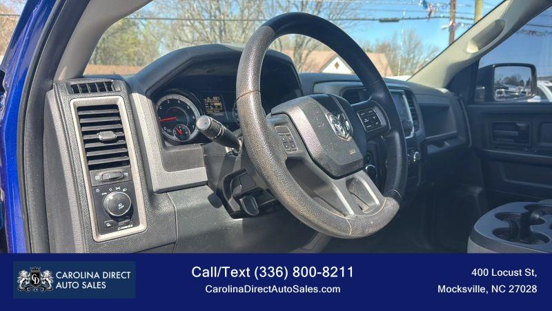 2017 Ram 1500 Express Crew Cab 4x4 5'7" Box