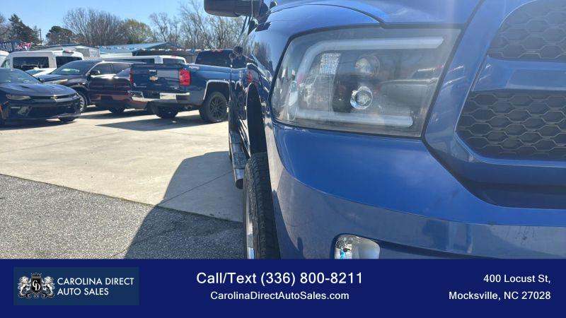 2017 Ram 1500 Express Crew Cab 4x4 5'7" Box