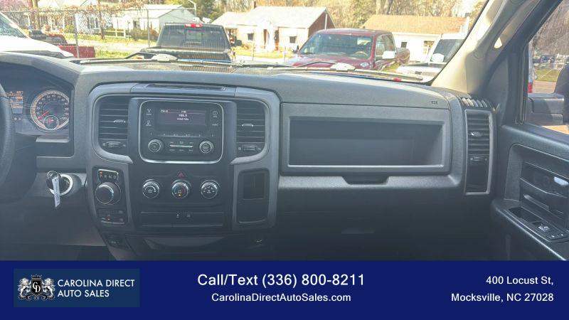 2017 Ram 1500 Express Crew Cab 4x4 5'7" Box