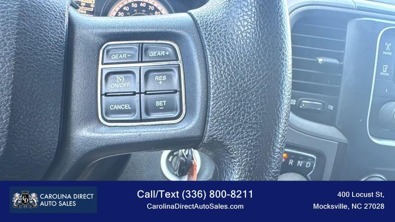 2017 Ram 1500 Express Crew Cab 4x4 5'7" Box