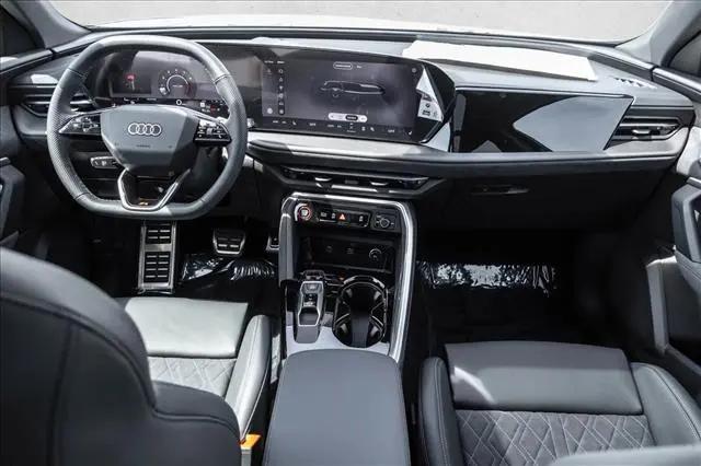 2026 Audi SQ5 Premium Plus TFSI quattro S tronic