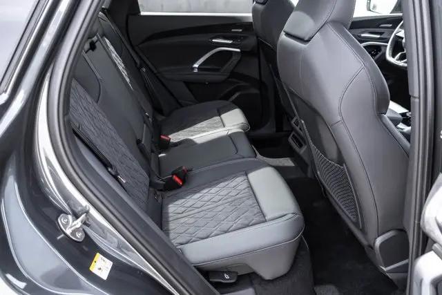 2026 Audi SQ5 Premium Plus TFSI quattro S tronic