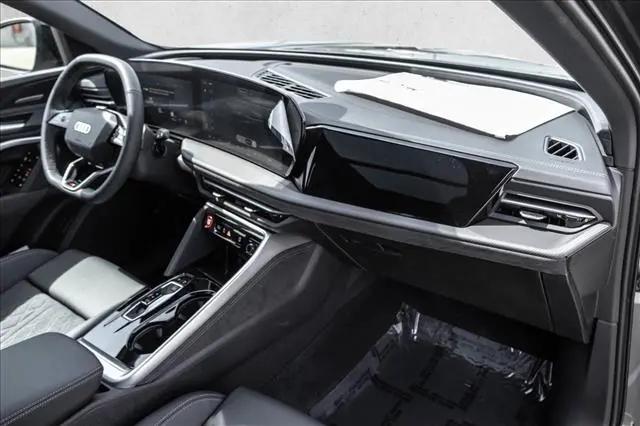 2026 Audi SQ5 Premium Plus TFSI quattro S tronic