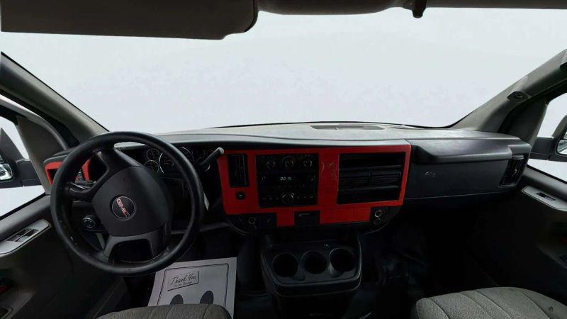 2014 GMC Savana Work Van