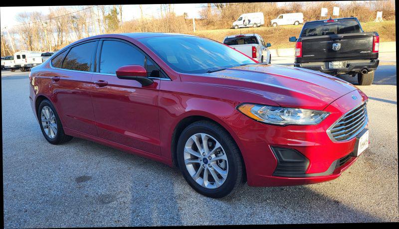 2020 Ford Fusion SE