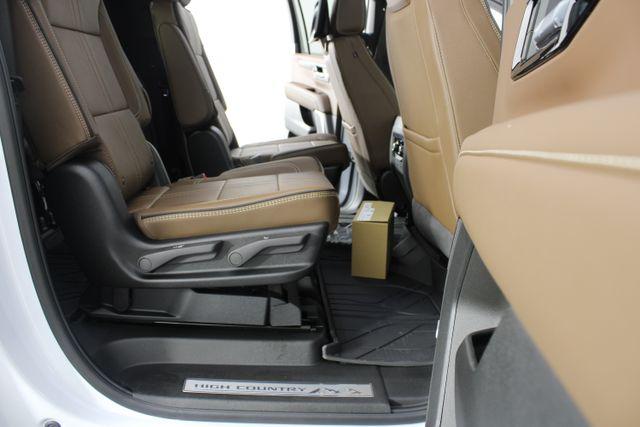 2026 Chevrolet Suburban High Country, 4WD