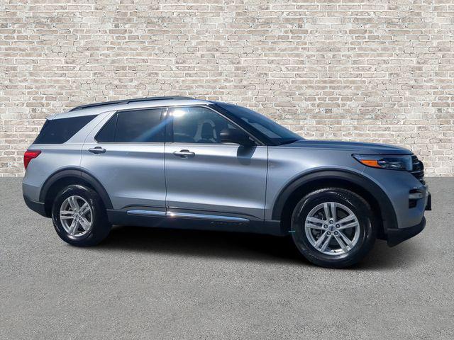 2024 Ford Explorer XLT RWD