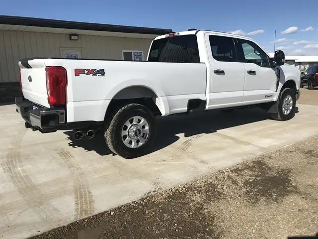 2024 Ford F-350 XLT