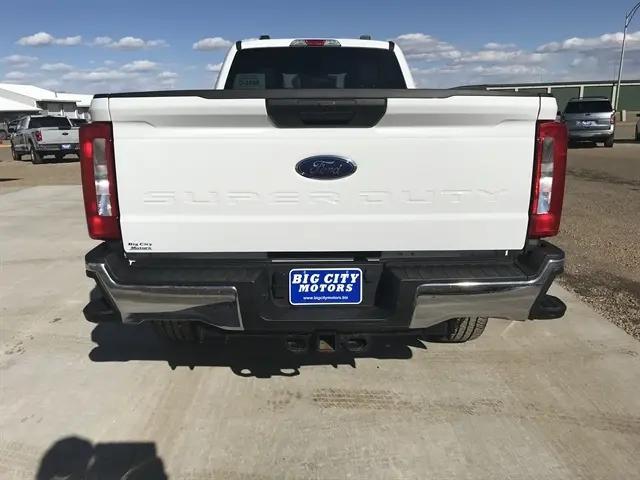 2024 Ford F-350 XLT