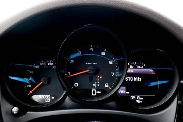 2018 Porsche Macan Sport Edition