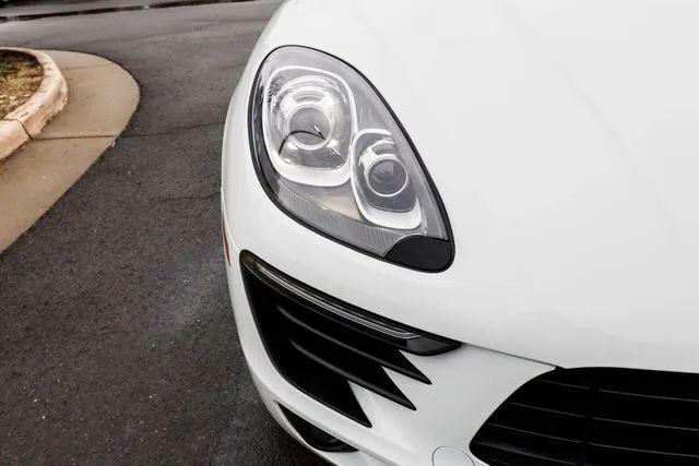 2018 Porsche Macan Sport Edition