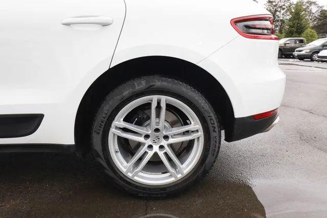 2018 Porsche Macan Sport Edition