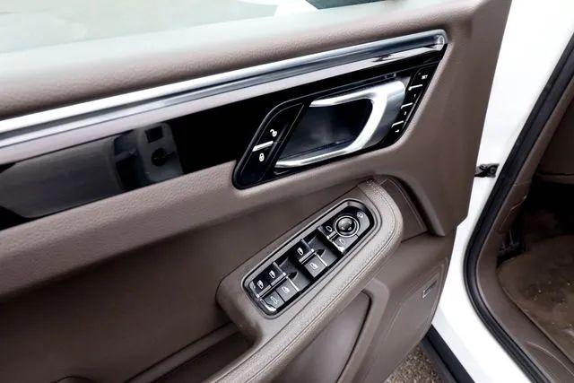 2018 Porsche Macan Sport Edition