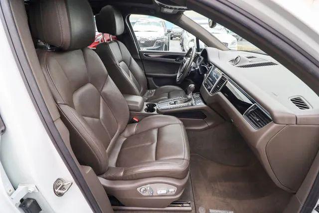 2018 Porsche Macan Sport Edition
