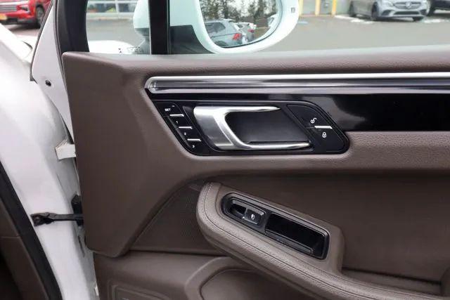 2018 Porsche Macan Sport Edition
