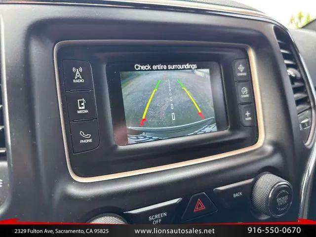 2017 Jeep Grand Cherokee Limited 4x2