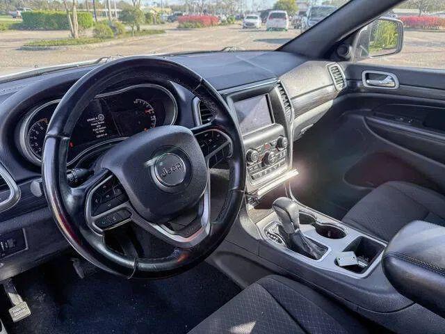 2021 Jeep Grand Cherokee Laredo E 4x2