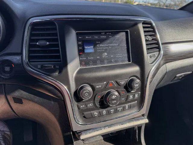 2021 Jeep Grand Cherokee Laredo E 4x2